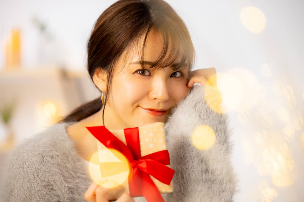 お金がないのにプレゼントをする人