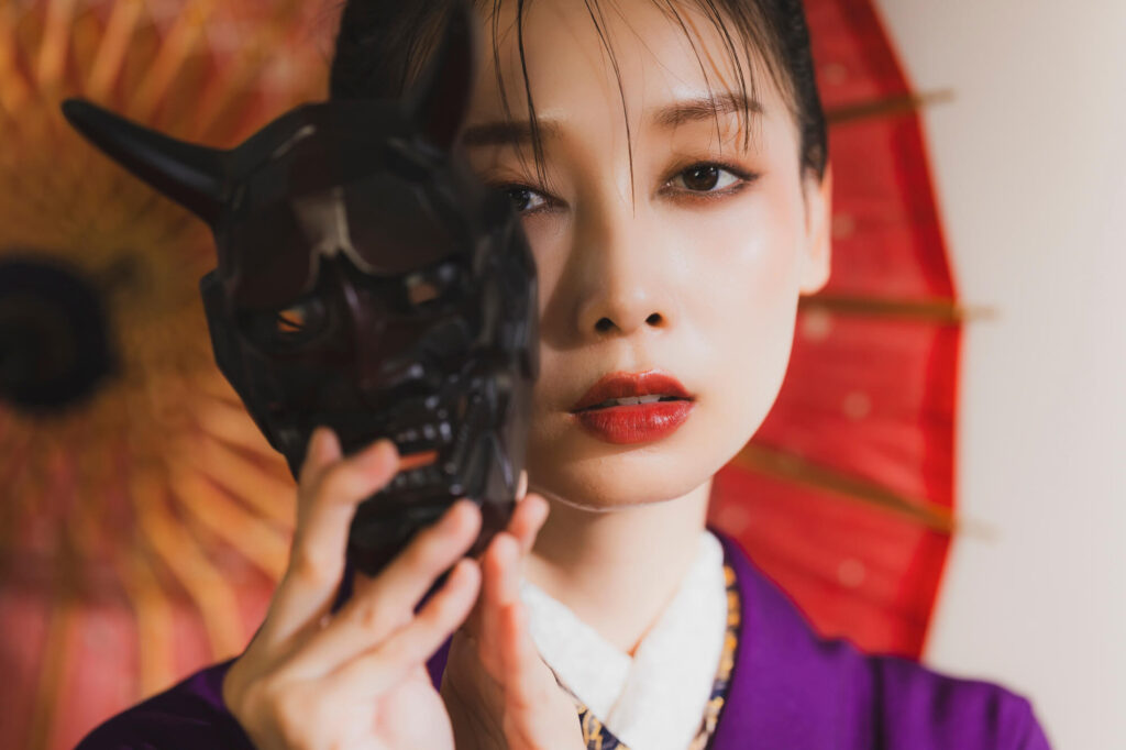 過去の出来事をいつまでも責める人