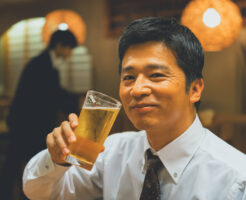 人前で妻の悪口を言う人
